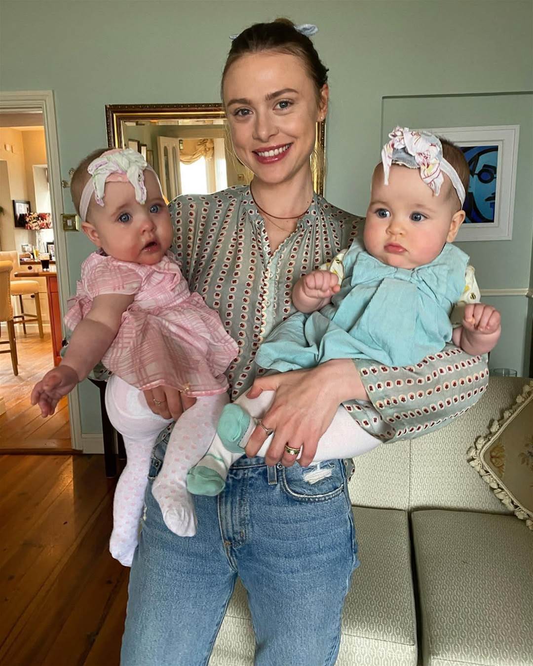 Heartbreaking: Hayley Erin’s Surprising Departure from Y&R—Why Is She Leaving? 💔