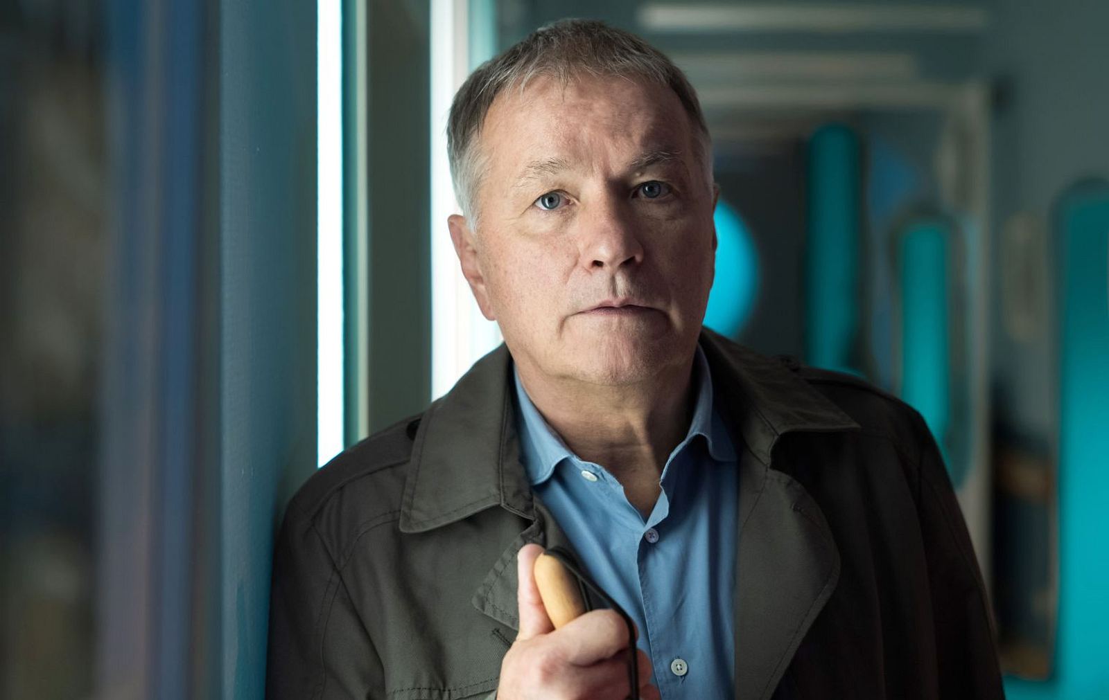 “In aller Freundschaft”-Vorschau: Dr. Roland Heilmann wird attackiert!