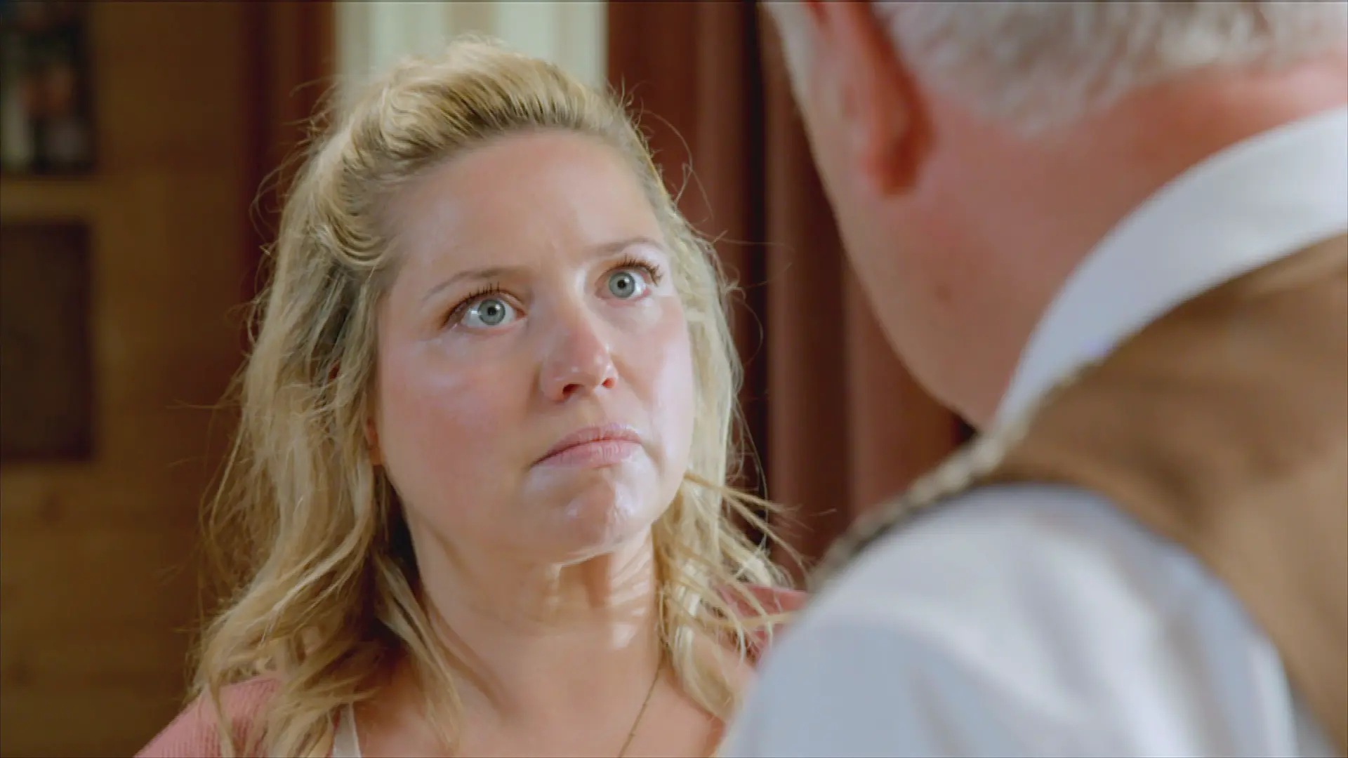 Vorschau: Heute in “Die Landarztpraxis” – Kommt es zur endgültigen Trennung bei Sarah und Fabian?