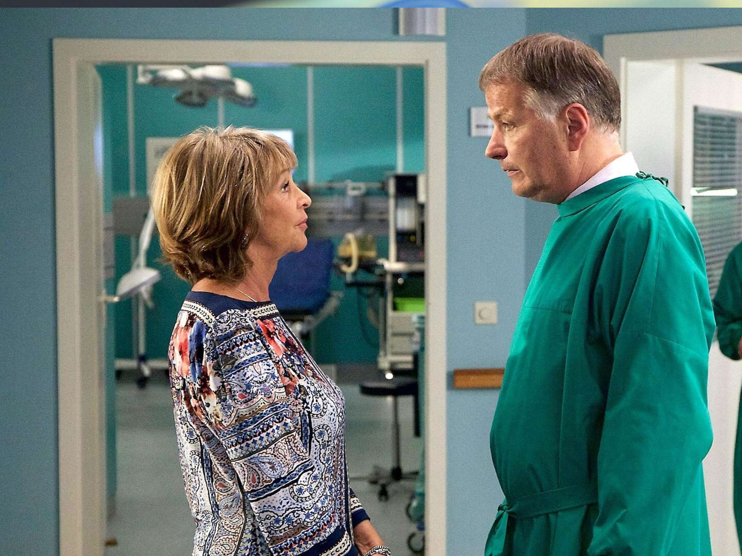 “In aller Freundschaft”-Star Uta Schorn nach Schlaganfall: Ende ihrer TV-Karriere?