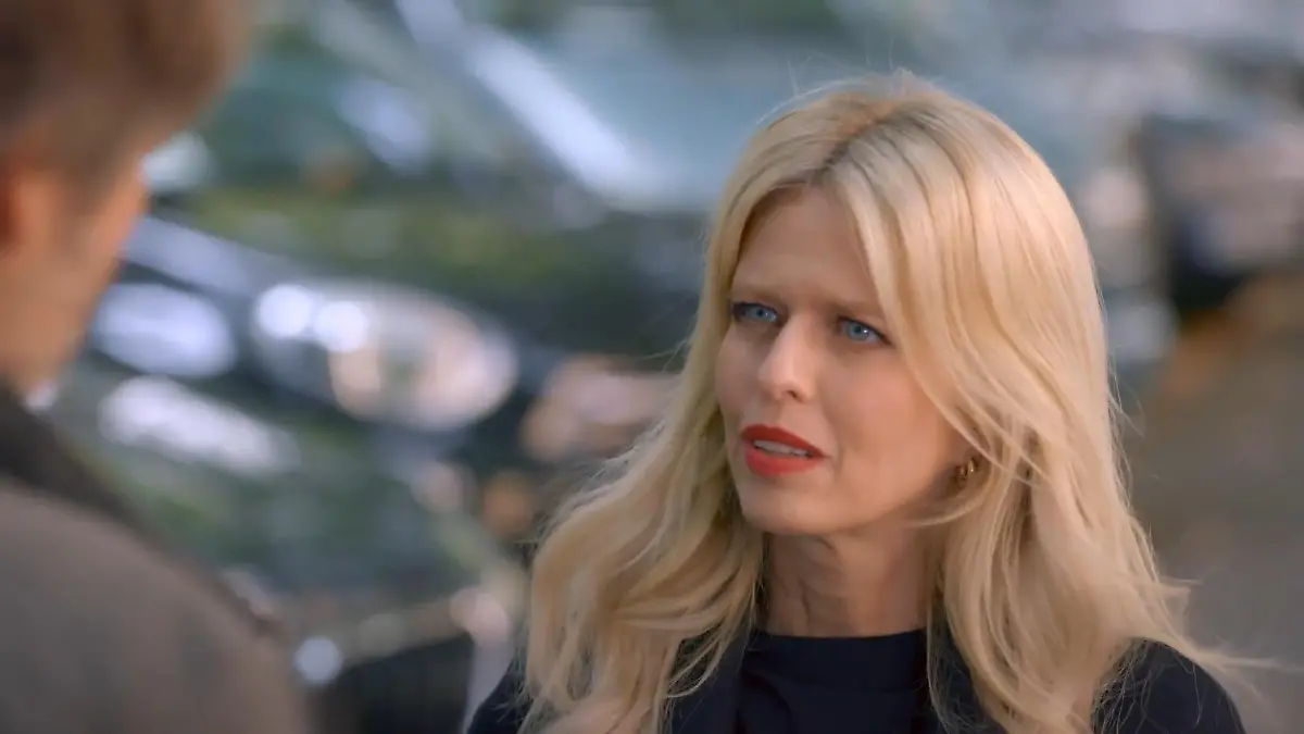 „Unter uns”-Vorschau heute auf RTL+: Dana zögert die Scheidung von Ferhat hinaus