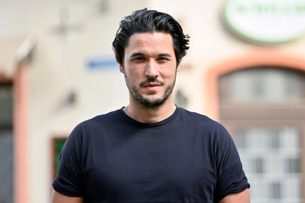 Matthias Killing spielt in dieser Rolle bald in der “Landarztpraxis” mit