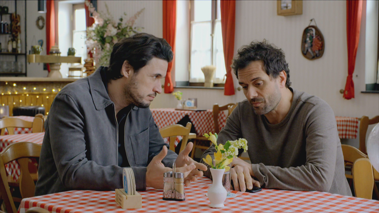 Die Landarztpraxis Staffel 3 Folge 38: Zerbrochenes Glück