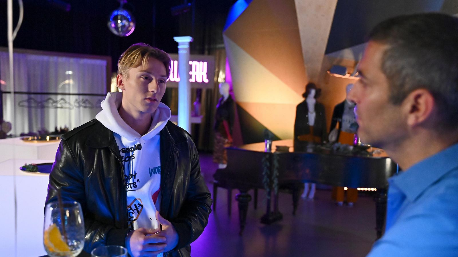 Alles was zählt am 12. Januar 2026 um 19:05 Uhr auf RTL – TV Movie