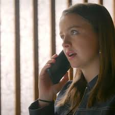 AWZ-Spoiler: So kehrt Julia Wiedemann als Lucie Ziegler zurück nach Essen