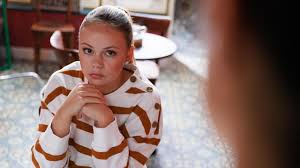 “Unter uns” nochmal sehen: Wiederholung von Episode 7793 online und im TV