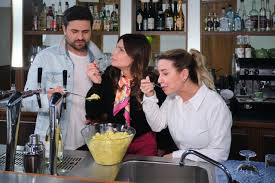 Unter uns: In der Kölner Schillerallee 10 ist immer etwas los