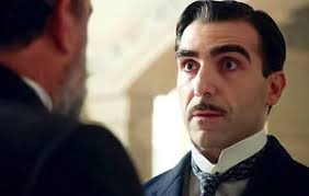 De camarero en una discoteca de Madrid a impresionar a Chenoa: El malagueño al que ‘La Promesa’ le salvó de estar “en la nada”