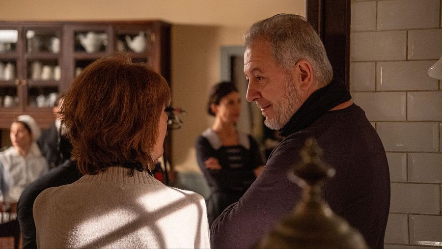 Así ha sido la visita de los fans de ‘La Promesa’ al rodaje de la serie gracias a RTVE Play Participa