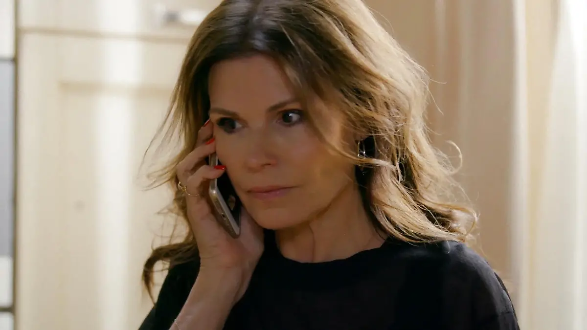 „Unter uns“-Folge vom 08.01.26 auf RTL+: Britta vertraut sich Naomi an