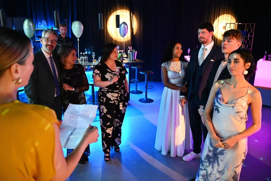 Jan Köster stirbt tragisch in der Hochzeitsnacht bei “Alles was zählt”