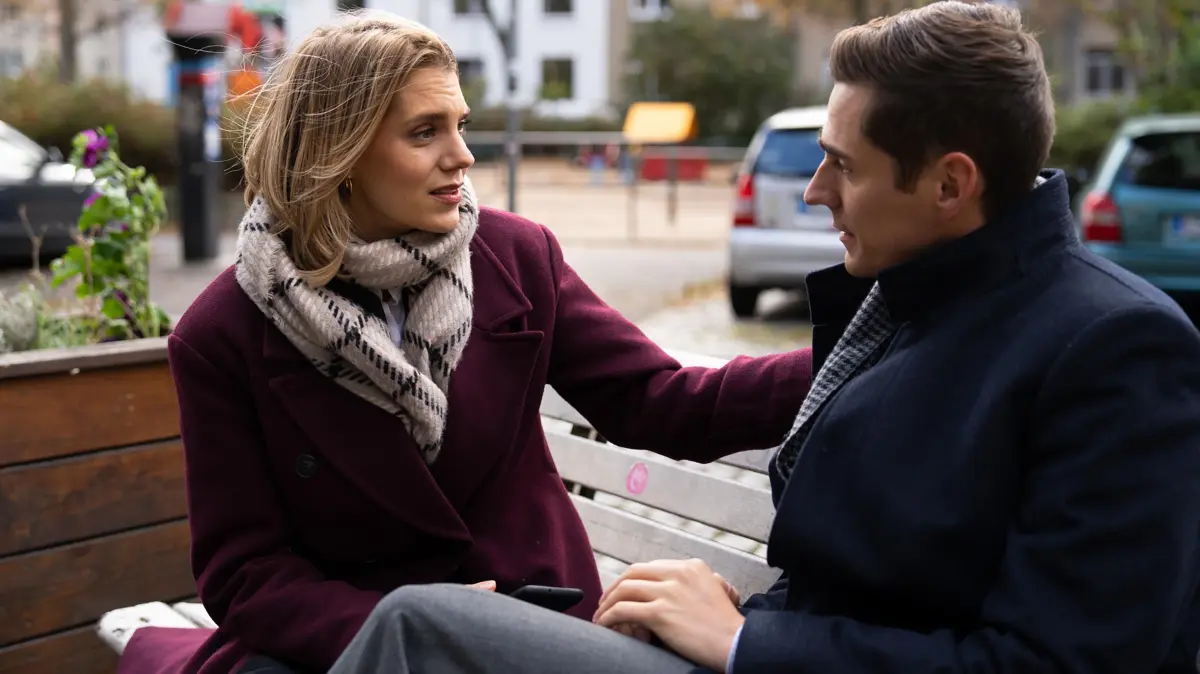„Unter uns“-Folge 7798 auf RTL+: Joris Spur führt Stella zu Ringo