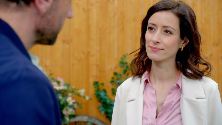 Die Landarztpraxis Spoilers: „Wieso habe ich meiner Mutter vertraut!!‘ – War alles nur ein Schauspiel?