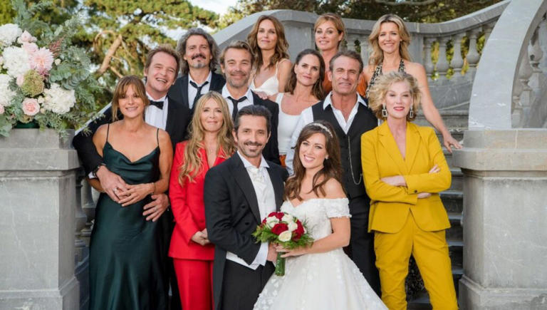 “Les mystères de l’amour” : gros rebondissement, Jean-Luc Azoulay rassure les fans en colère et déçus, la série est loin d’être terminée